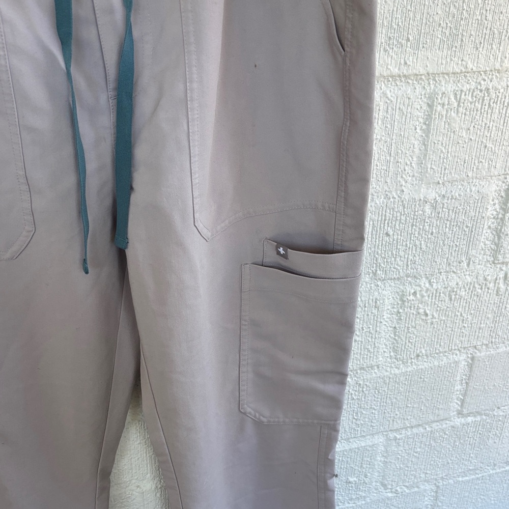 Figs Technical Collection Gray Cargo Medical Pant… - image 3
